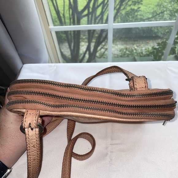 Liebeskind Maike Cross Body Leather Bag Purse Flap 3 Zip Sections Pink - Picture 12 of 16